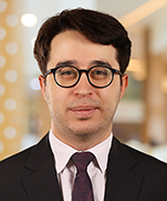 Bekir Aksari